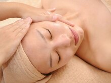 チュリップ(Tulipe)/ハンドマッサージで小顔美人に☆