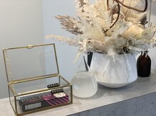 ニフェ(Nifee)/まつ毛ケア商品も取り揃えてます