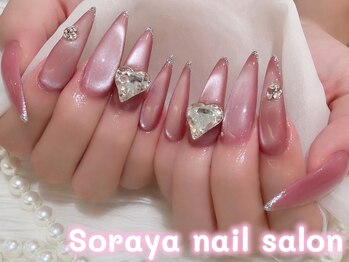 ソラヤ(Soraya)/長さだし持ち込みシンプルネイル