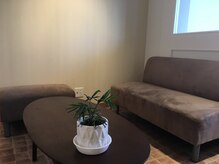 イスム(isum)/落ち着いた店内