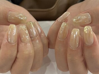 ネイルメゾン 梅田(NAIL MAISON)/乳白色ジュエルニュアンス