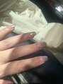 ニーネイル(nee nail.)&nbsp;ミラーグラデでちゅるんと可愛いお気に入りデザインです！