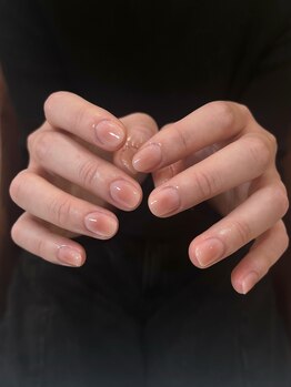 ロロ バイ レイチェ(lolo. by Rayche)/チークネイル nenea担当