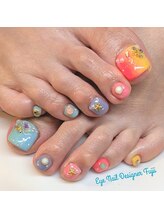 アイネイルデザイナーフジイ(Fujii)/レインボー夏フットネイル