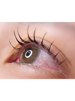 ボリュームのある目元にしたい