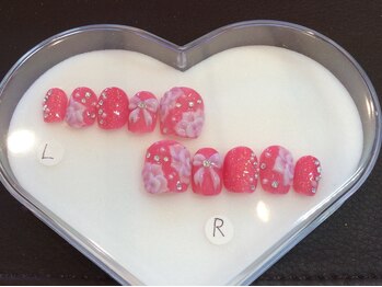 ネイルアンドスパ モンロー(MONROE)/