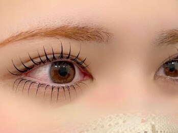 アネラ 福島店(ANELA)の写真/【バインドロック★100束¥9500】ビックリするほどの持続性×ボリューム！理想の濃密まつげを実現します♪