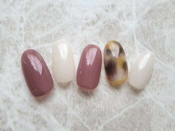 フラワーズネイルアンドアイラッシュ(FLOWER’S nail&Eyelash)/べっ甲ネイル