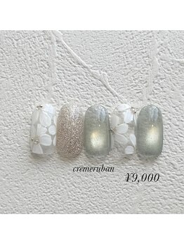 クレームルバン/4月トレンドネイル4種￥9000