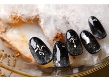 ナビー 伊丹(naviiy)/定額デザイン