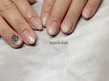 ホワイトネイル(WHITE NAIL)/リリー/持ち込み/パラジェル