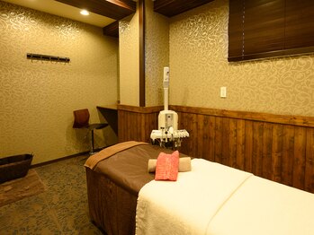 サロン ド エメリタス(salon d'Emeritus)/個室でゆっくりお着替え★