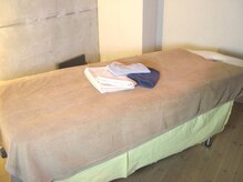 ボディプラス ボディリセット/★マッサージベッド★