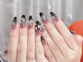 ハナネイル(はなNAIL)の写真/【デザイン持ち込みOK!!】ゴージャスな欲張りデザインから、上品なシンプルデザインまで理想を叶えます★