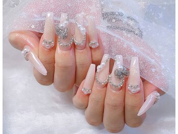 マルチューネイル 池袋(MARUCHU NAIL)/選べるベース♪ パーツつけ放題