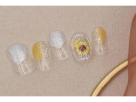 4600円　ひまわり　クリアネイル
