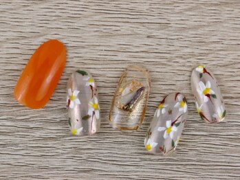 ネイルサロンアンドスクール ミュー(Nail Salon & school mieux)/ミラー×フラワーネイル
