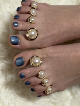 エーアンドケー(A&K)/