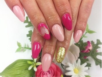 ネイルサロン ビアン(Nail Salon bian)/くり抜きハートネイル