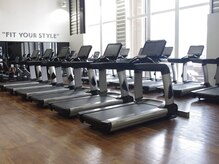 お客様のご希望に添えるようトレーニングマシンも豊富にご用意◎