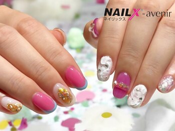 ネイリックス アヴェニール(NAILX avenir)/ピンクアシメニュアンス