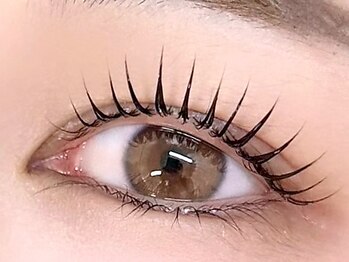 ルミナス(Luminous)の写真/《似合わせまつげパーマ/パリジェンヌラッシュ》経験豊富なスタッフが似合う美眉&まつ毛をコーディネート