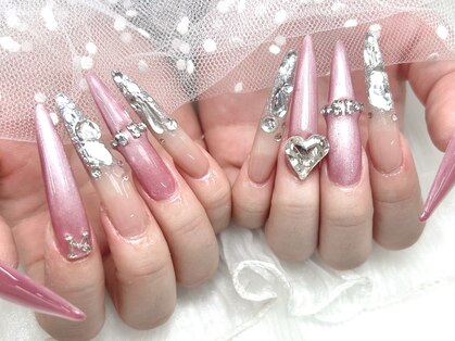 東海最大級ネイルサロン by レディスペネイル 名駅店の写真