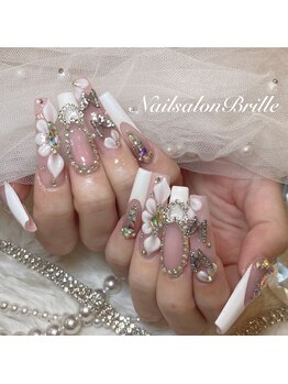 エスフィーネイルサロン ブリーユ(Esfy nailsalon Brille)/海外風長さだしネイル