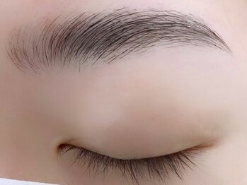カフー(kafuu)の写真/顔の印象は眉で決まる◎今人気のハリウッドブロウリフトで垢抜け眉に！目元の悩み、お気軽に相談ください☆