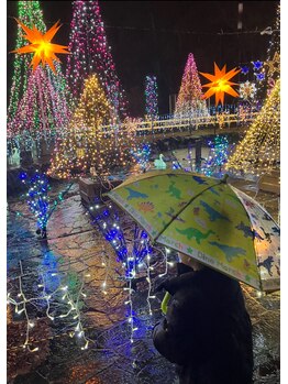 イブパパ(IBUPAPA)/雨の中のイルミネーション!