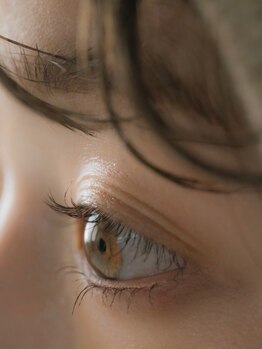 omekashi栄店 まつげパーマ/マツエク/眉毛【3月16日OPEN(予定)】の写真/年齢による目元のお悩みも、日常の中の気になる瞬間にomekashiを♪どこよりも通いやすく身近なサロン☆