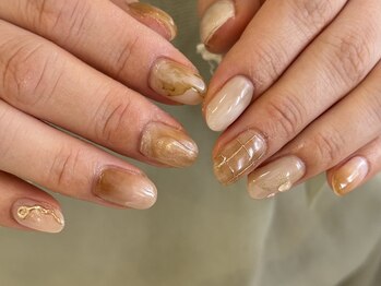 《デザインネイル》