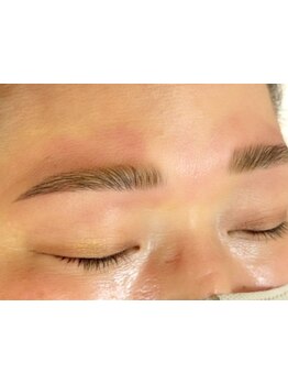 アイブロウメニューがあるサロン