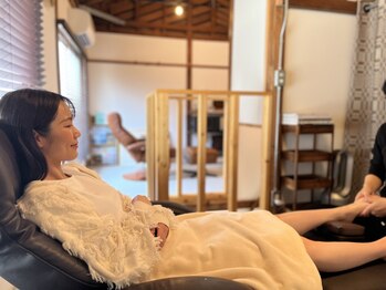 クマノテ 松陰神社前の写真/【足だけで75分のロングメニュー有り！】頑張った自分へのご褒美に、贅沢な時間をお届けします。足湯付き☆