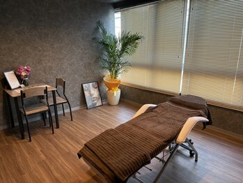 サロンリラックス(salon Re-lux)の写真/会津若松中心街にある複合型完全個室サロン♪通いやすさ◎コスパ◎いつでも気軽にお立ち寄りいただけます!