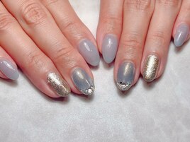 ベビーブルーのシンプルネイル