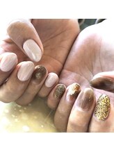 トータルサロン 白べぇーっ プラス/ニュアンスネイル