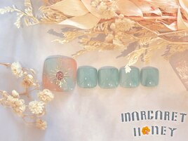 トレンドフットモロッカンネイル