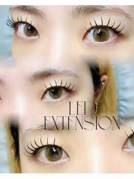 アイリー(eyeliy)/LEDエクステ