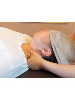 首・肩のつらさを改善したい