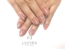 W-484 ふんわりニュアンスネイル