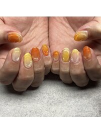 凹凸ネイル[新宿/新宿駅]