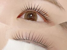 ウララ バイ ロキエ(u-LALA by ROCHIE)/＠u_lala.akina