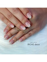 リッシュ ドゥ(RICHE deux)/冬の白グラデーション