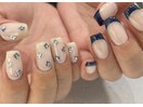 お花ホロ×フレンチネイル