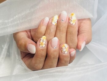 ラーシューシュ(la-chou-chou)/華やかネイルコース　¥7500