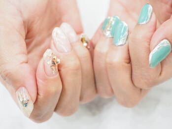 オトナネイル(otona nail)/ちぐはぐネイル
