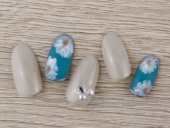 ネイルサロンアンドスクール ミュー(Nail Salon & school mieux)/フラワーネイル♪
