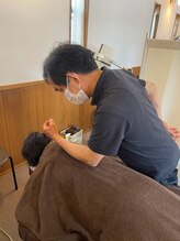 ゆらり 梅坪店 佐野 泰男