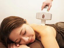 ホットジェル使用で1年中快適な脱毛！